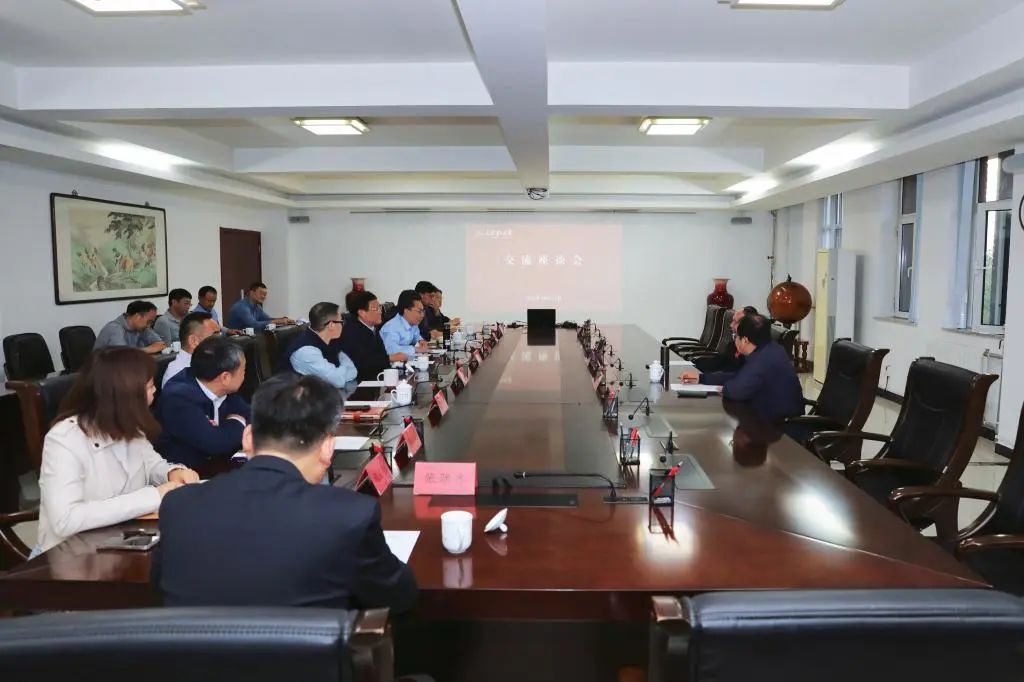 中国工程院院士赵春江一行到威尼斯官网调研走访
